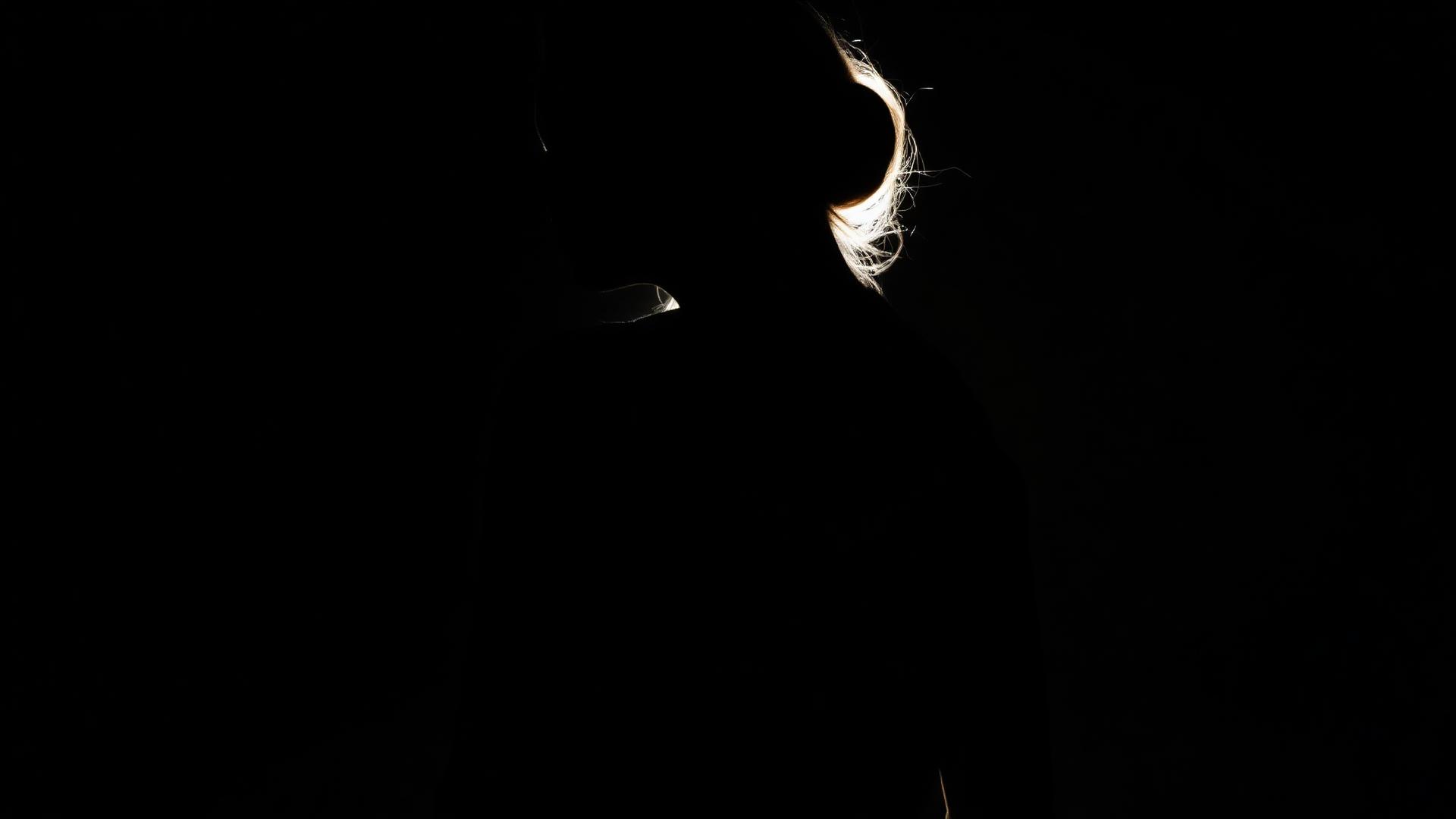 VYRE Halo teaser — champagne and silver evening light